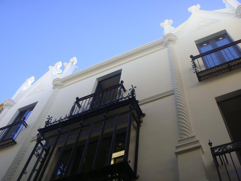 Life Apartments Alberto Lista Sevilla Exterior foto
